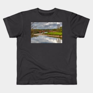 Sandstone Bridge Across The River Eden, Cumbria, UK Kids T-Shirt